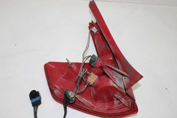 FEU ARRIERE DROIT CITROEN C4 5 PORTES 11/2004-10/2010 ( PARTIE INFERIEUR ) - Vue 2